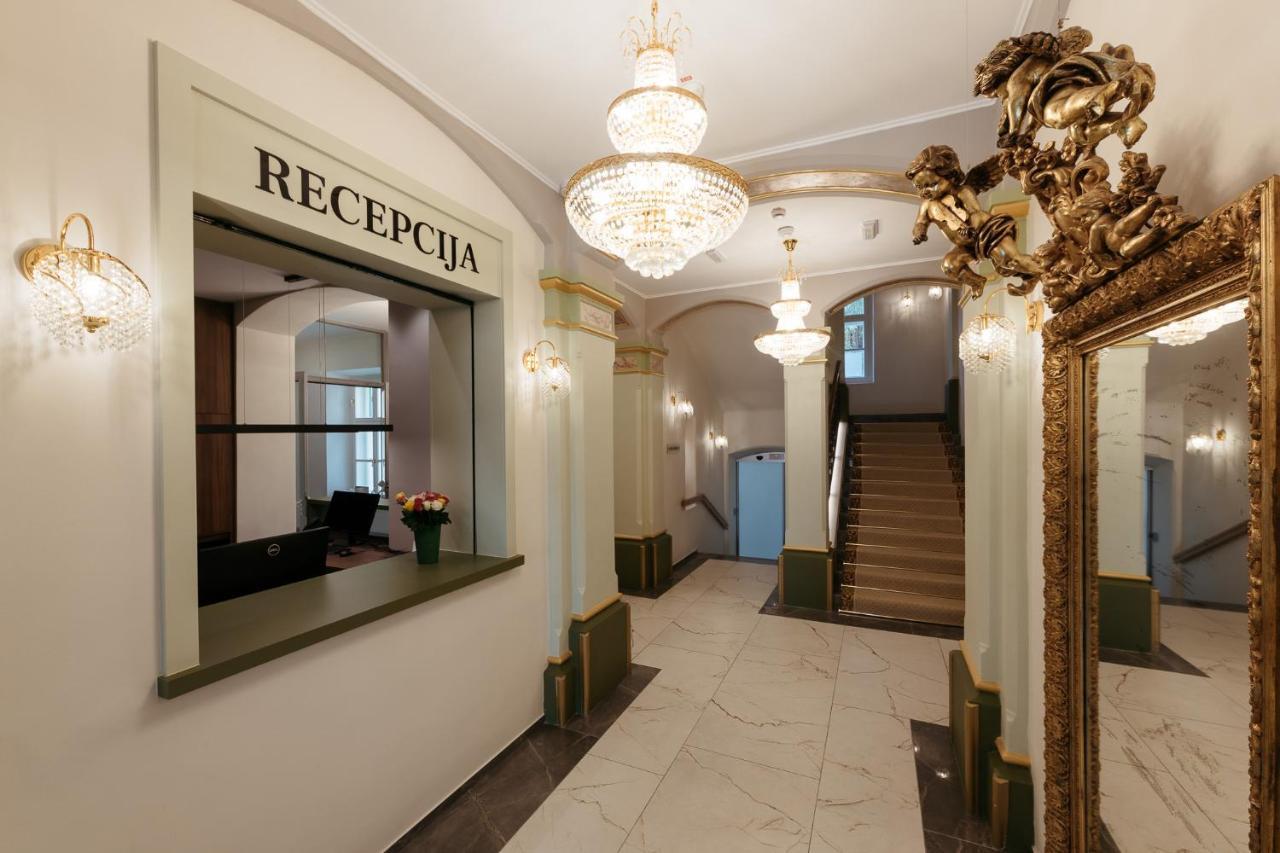 Hotel Svicarija - Terme دوبرنا المظهر الخارجي الصورة